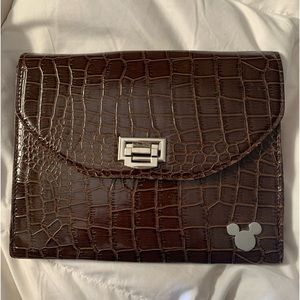Mickey Mouse Tablet Case (Brown) for iPad Faux Leather Crocodile/Snakeskin - NEW